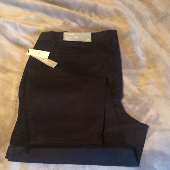 Talbots capris - Picture 2 of 3